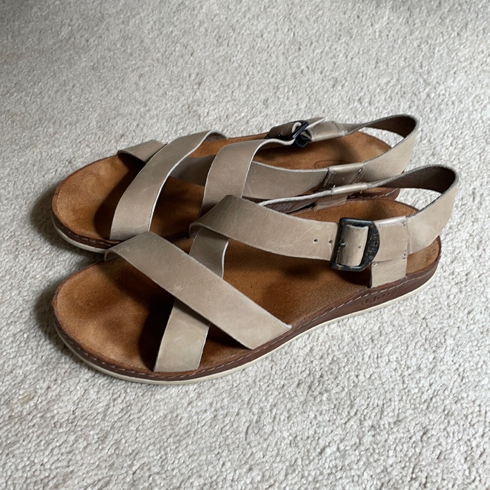 Chaco Tan Leather Sandals